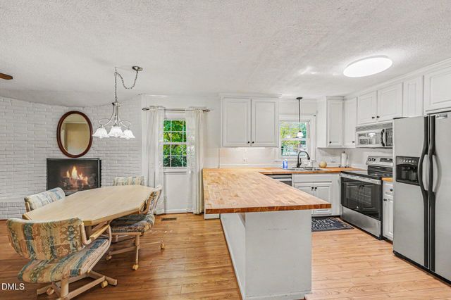 2923 Ardmore Street, Burlington, NC 27215