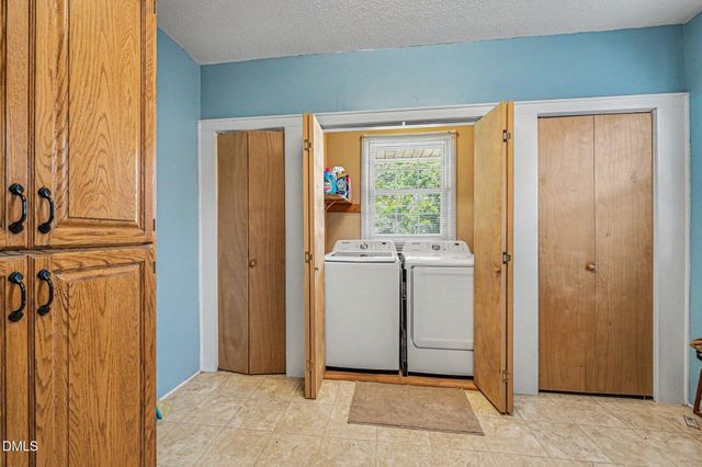 2923 Ardmore Street, Burlington, NC 27215