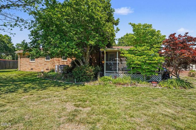 2923 Ardmore Street, Burlington, NC 27215