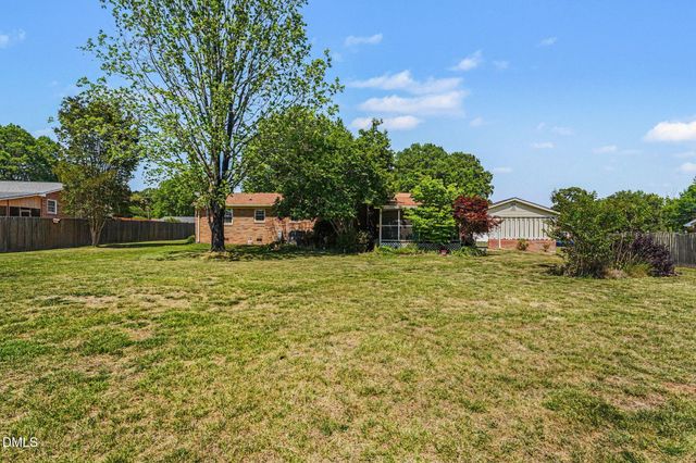 2923 Ardmore Street, Burlington, NC 27215