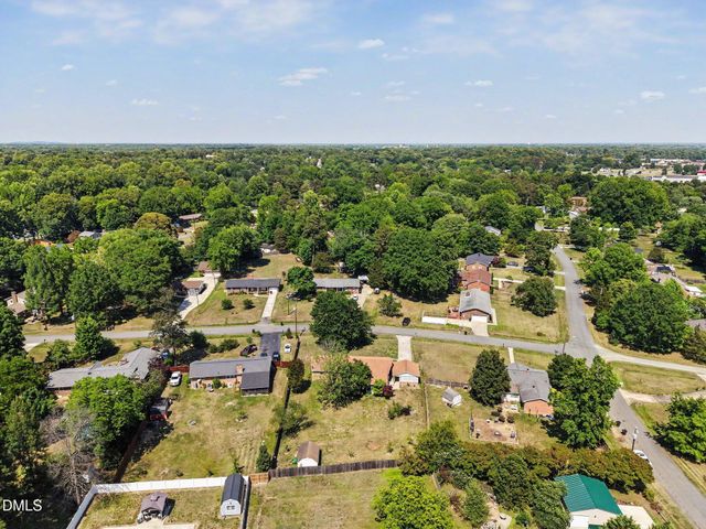 2923 Ardmore Street, Burlington, NC 27215