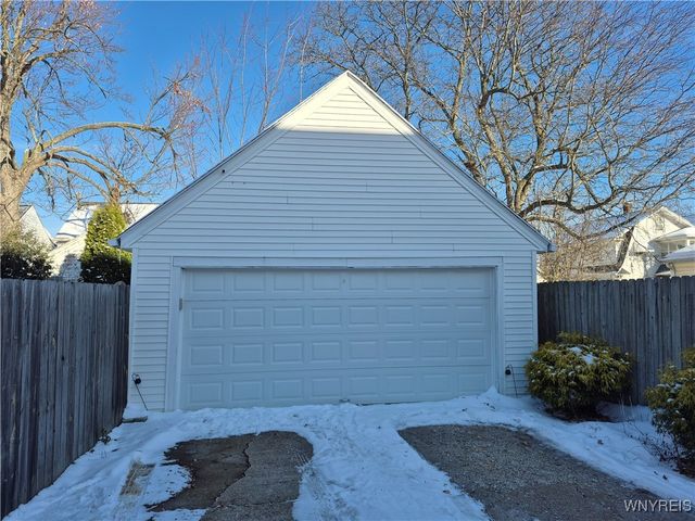25 Ilion Street, Tonawanda, NY 14150