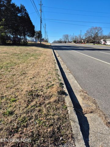 Highway 411, Madisonville, TN 37354