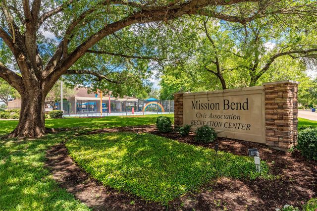 15410 Empanada Drive, Houston, TX 77083