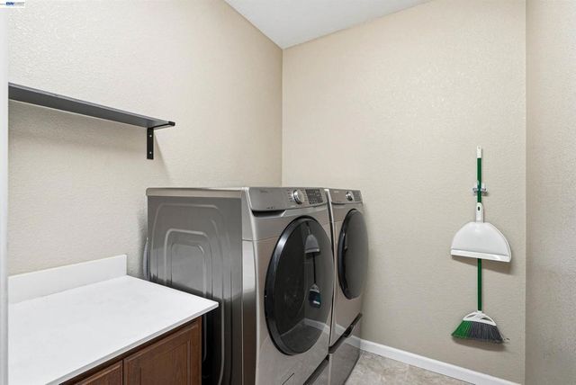 146 Halsey Way, Pittsburg, CA 94565