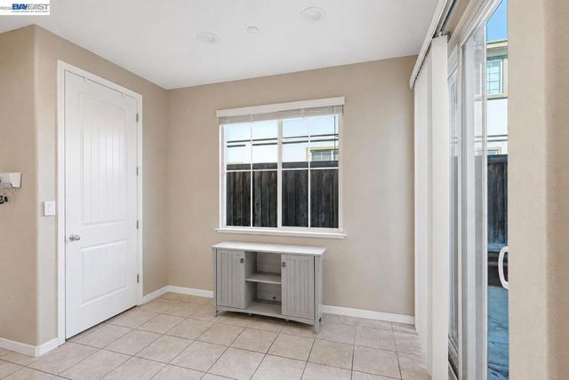 146 Halsey Way, Pittsburg, CA 94565