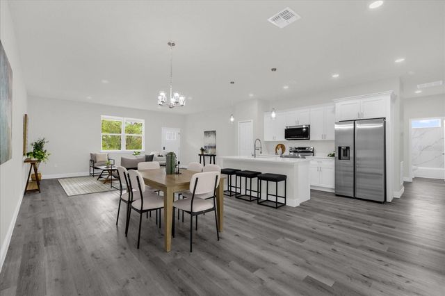 1233 W SHADY LANE, Dunnellon, FL 34434