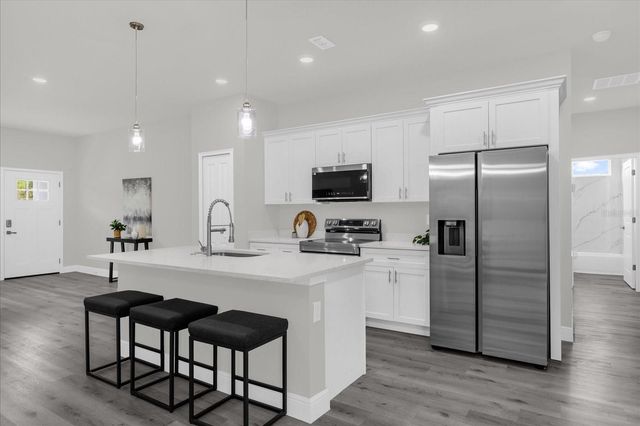 1233 W SHADY LANE, Dunnellon, FL 34434