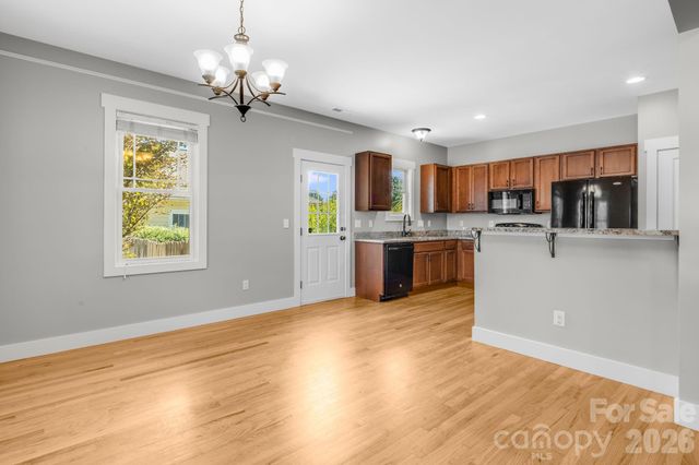 123 Estelle Park Drive, Asheville, NC 28806