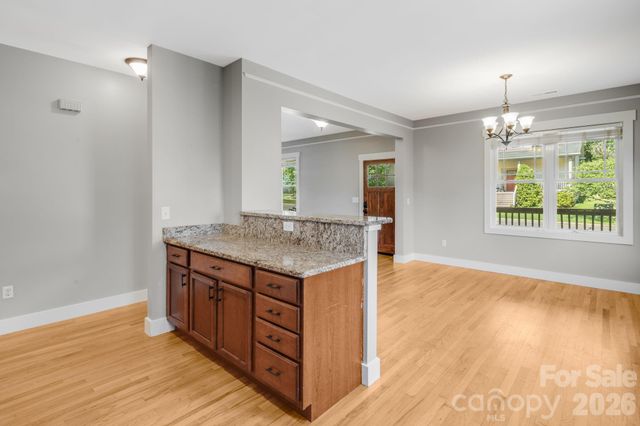 123 Estelle Park Drive, Asheville, NC 28806