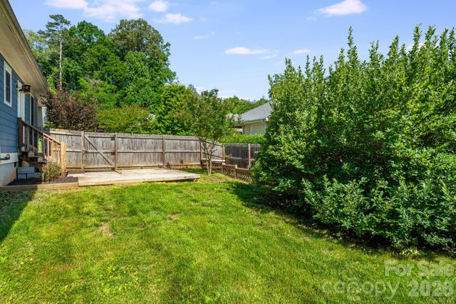 123 Estelle Park Drive, Asheville, NC 28806