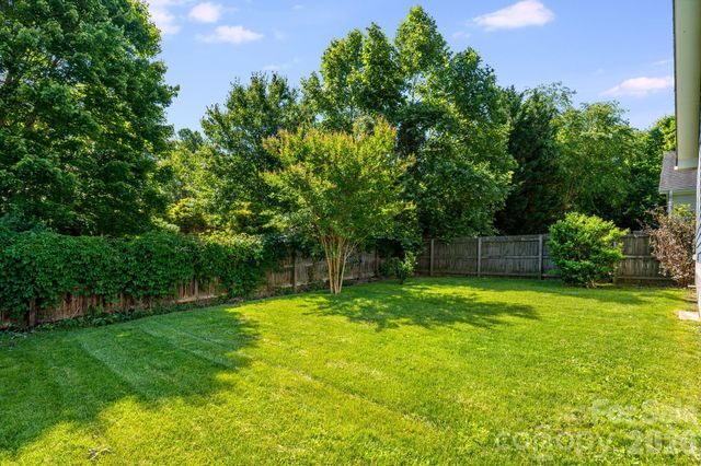 123 Estelle Park Drive, Asheville, NC 28806
