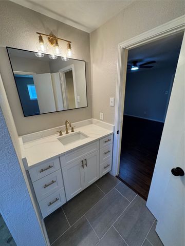 4914 Chilton Drive, Dallas, TX 75227