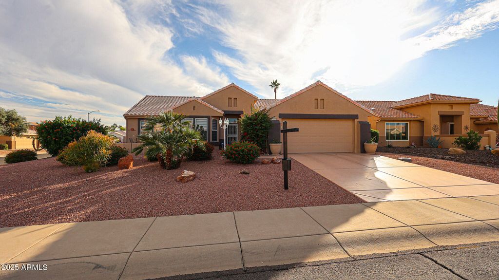 15331 W GANADO Drive, Sun City West, AZ 85375
