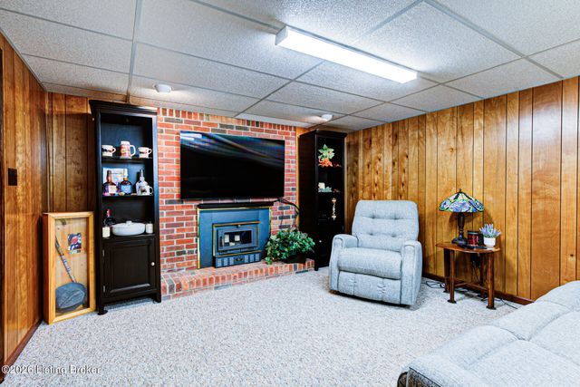 8501 Gregory Way, Louisville, KY 40219