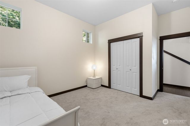 16990 NE 84th Court, Redmond, WA 98052