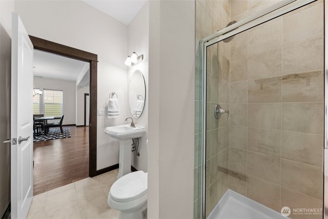 16990 NE 84th Court, Redmond, WA 98052