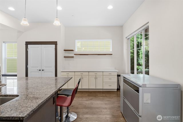 16990 NE 84th Court, Redmond, WA 98052