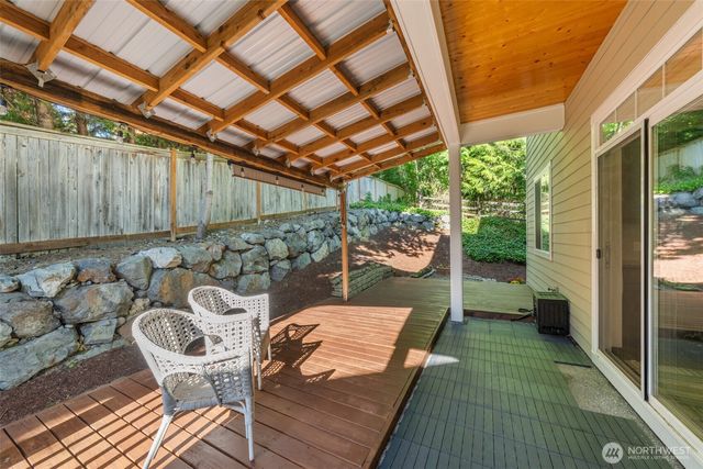 16990 NE 84th Court, Redmond, WA 98052