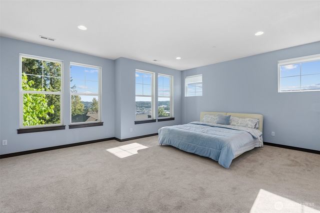 16990 NE 84th Court, Redmond, WA 98052