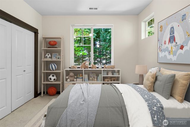 16990 NE 84th Court, Redmond, WA 98052