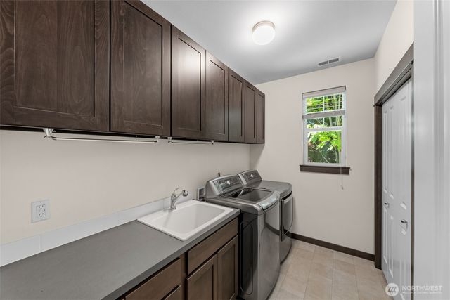 16990 NE 84th Court, Redmond, WA 98052