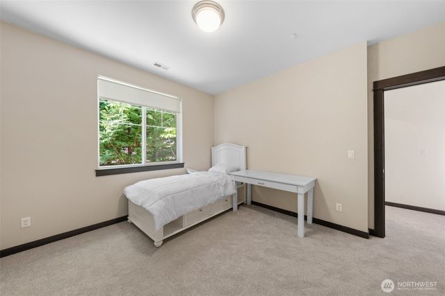 16990 NE 84th Court, Redmond, WA 98052