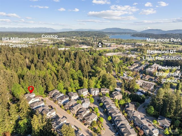 16990 NE 84th Court, Redmond, WA 98052