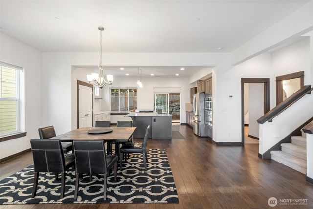 16990 NE 84th Court, Redmond, WA 98052