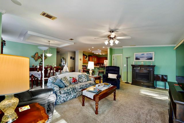 583 Woodholme Dr., Conway, SC 29526