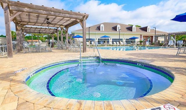 583 Woodholme Dr., Conway, SC 29526