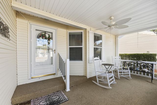 583 Woodholme Dr., Conway, SC 29526