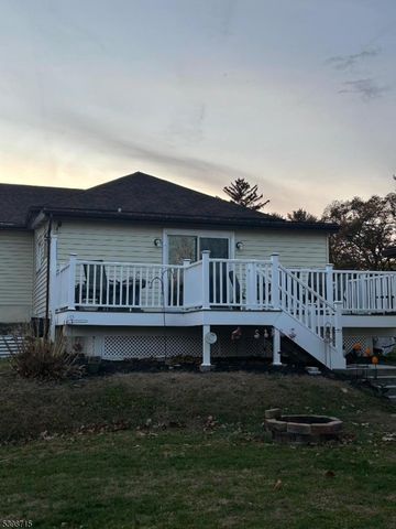 333 S 4Th St, Lopatcong Twp., NJ 08865