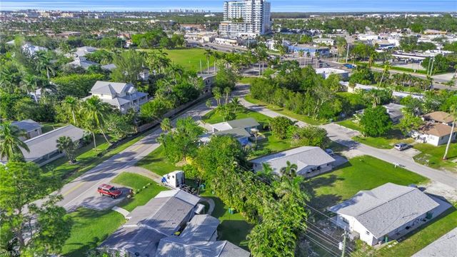 2134 Palm ST, Naples, FL 34119