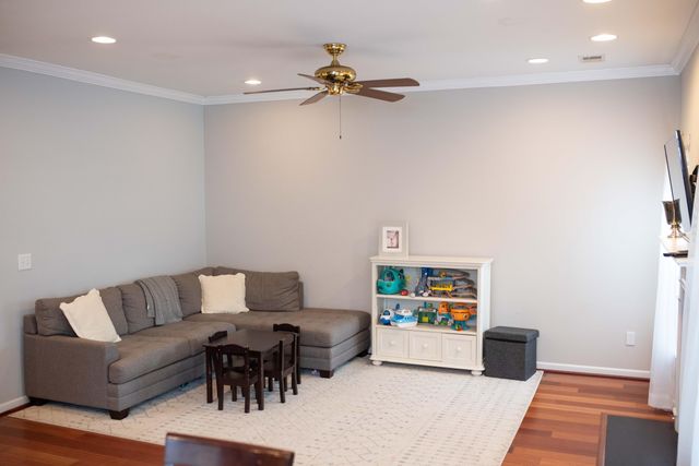 215 Lotz Drive, Summerville, SC 29483
