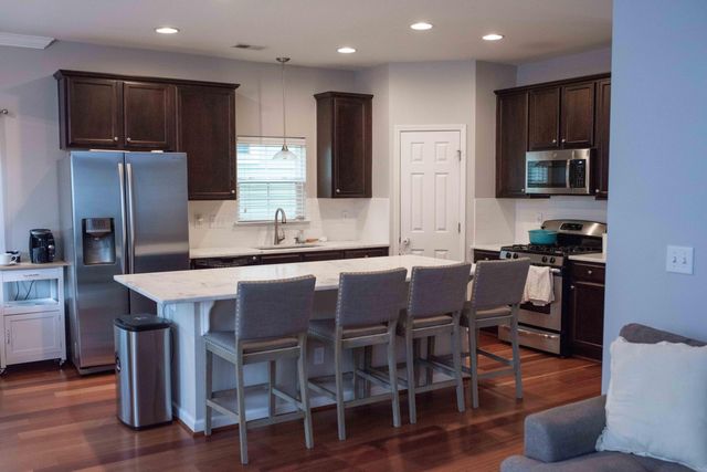 215 Lotz Drive, Summerville, SC 29483