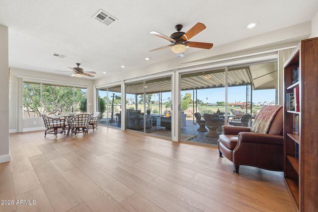 14447 N CAMEO Point, Sun City, AZ 85351