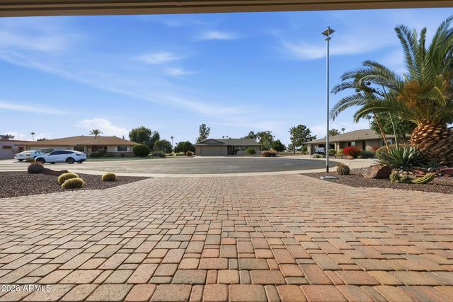 14447 N CAMEO Point, Sun City, AZ 85351