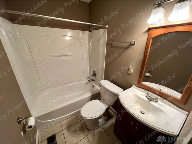 3109 E Stroop Road, Kettering, OH 45440