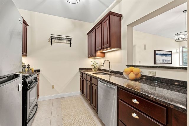 40 Heather St 314, Beverly, MA 01915