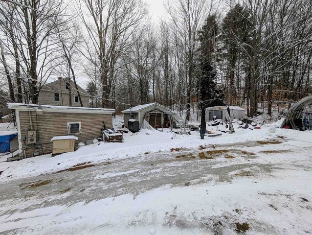 59 Estes Road, Rochester, NH 03839