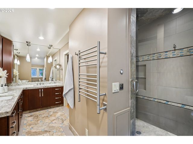 6103 Nw CORNELL Rd, Portland, OR 97210