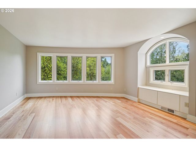 6103 Nw CORNELL Rd, Portland, OR 97210