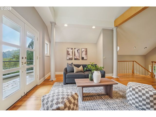 6103 Nw CORNELL Rd, Portland, OR 97210