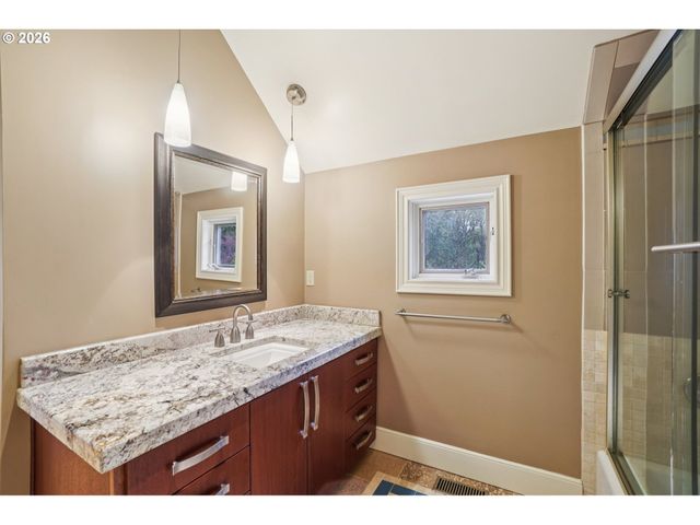 6103 Nw CORNELL Rd, Portland, OR 97210