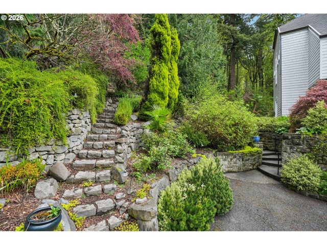 6103 Nw CORNELL Rd, Portland, OR 97210