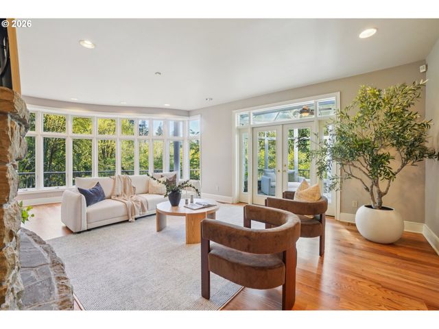 6103 Nw CORNELL Rd, Portland, OR 97210