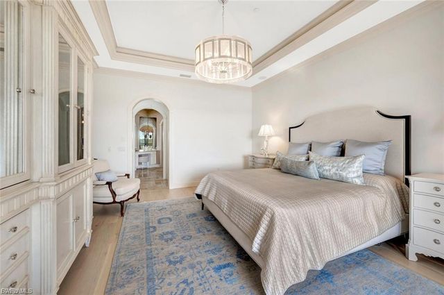 2542 Marquesa Royale LN 6, Naples, FL 34109