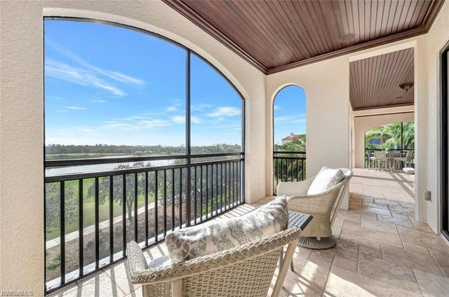 2542 Marquesa Royale LN 6, Naples, FL 34109