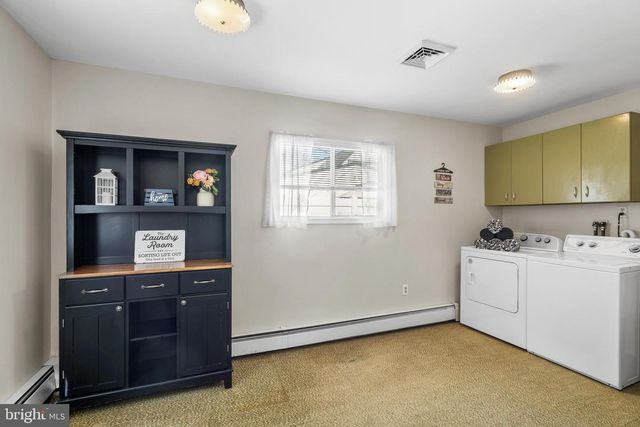 119 HARVEST RD, Levittown, PA 19056